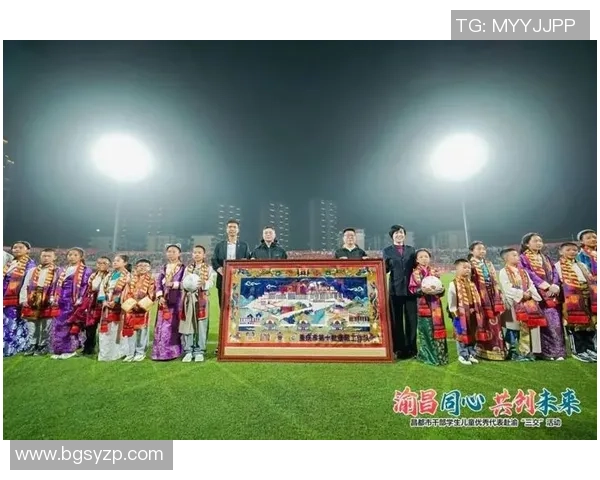 西藏之旅与足球梦想交汇的明星球员们探秘之路